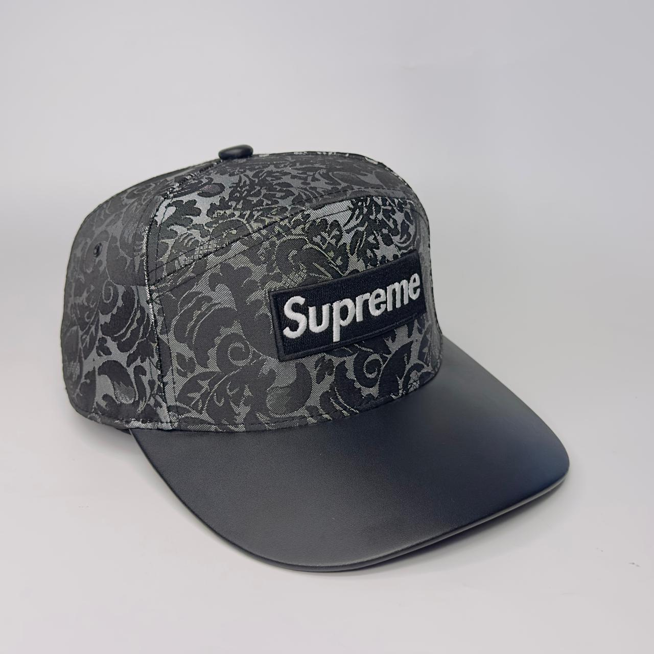 SUPREME GRIS