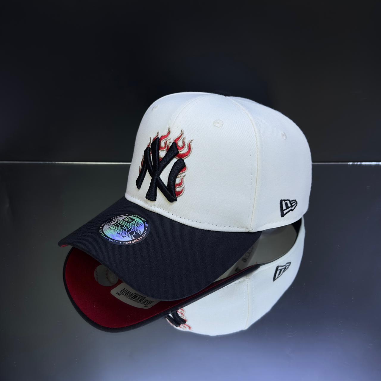 NY YANKEES FUEGO CREMA