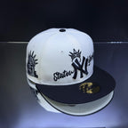 NY YANKEES STATU CREMA\NEGRO TALLA 7 3\8
