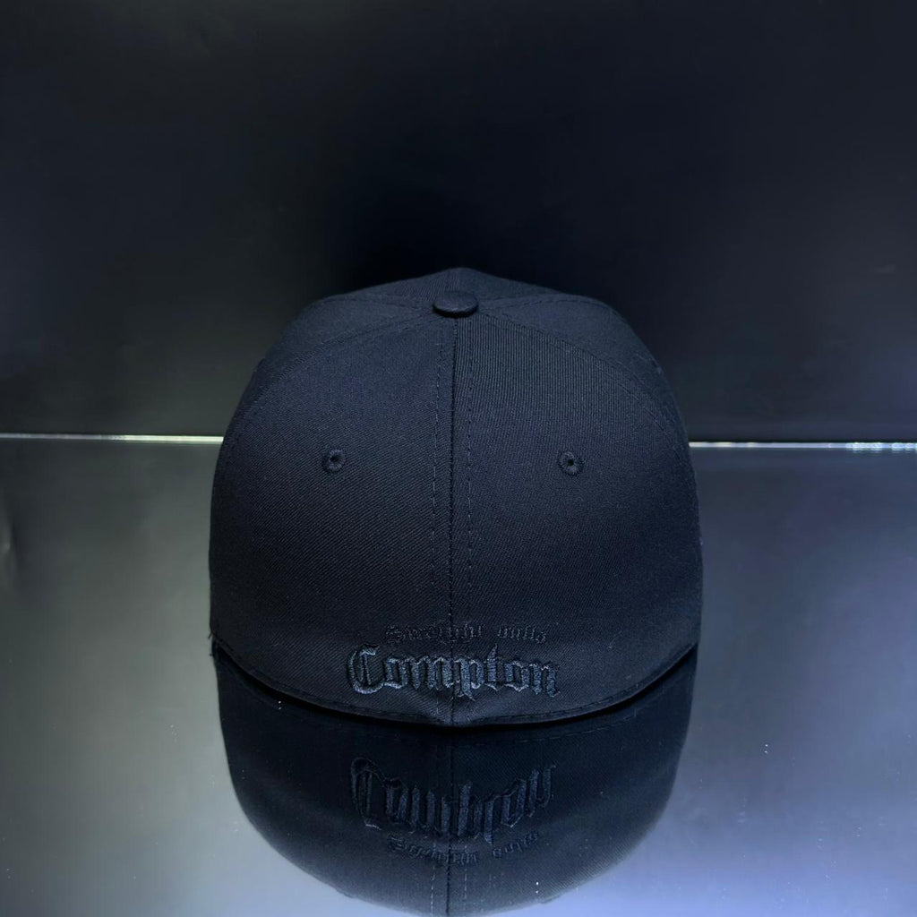 COMPTON FULL NEGRO TALLA 7 3\8