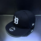 DETROIT NEGRO\BLANCO