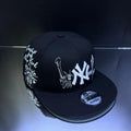 NY YANKEES ESTATUA DE LA LIBERTAD NEGRO\BLANCO