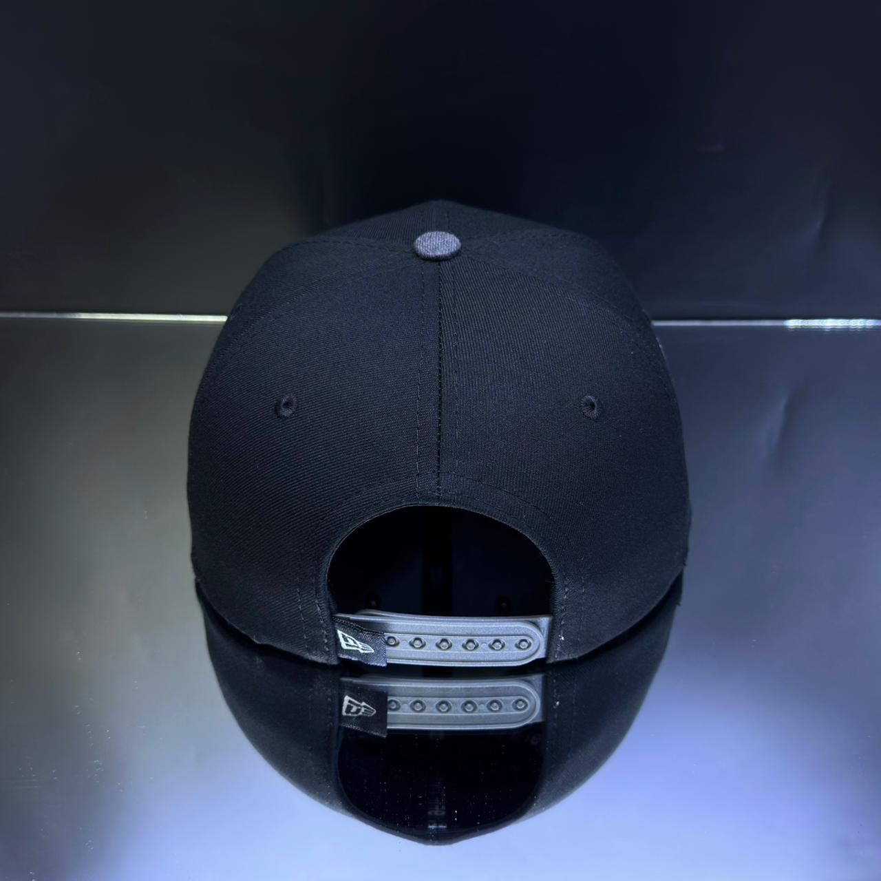 NY YANKEES PLANETA\NEGRO\BLANCO\PLOMO