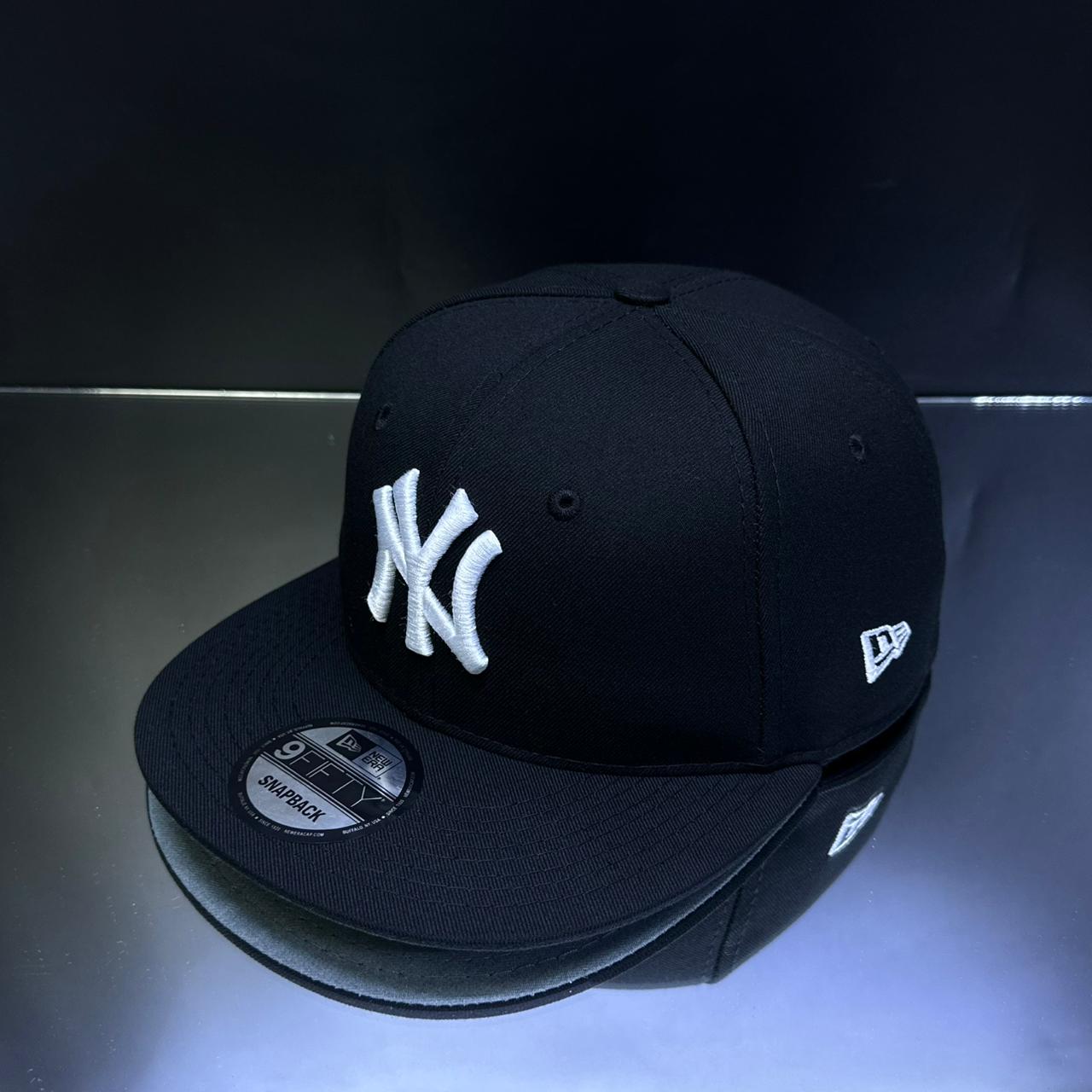 NY YANKEES NEGRO\BLANCO