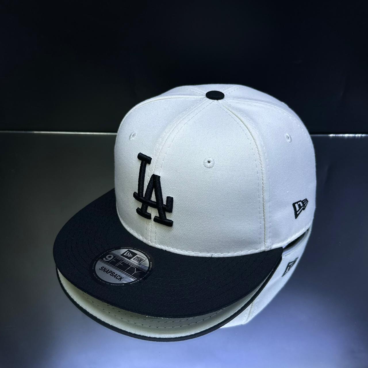 LOS ANGELES CREMA\NEGRO