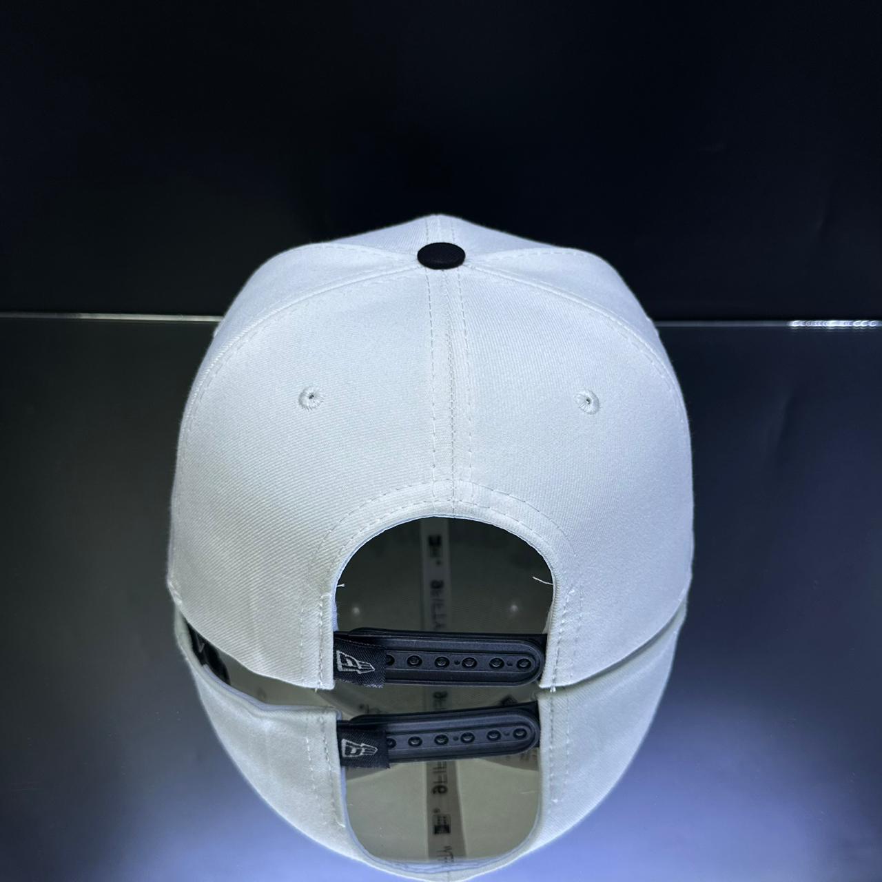 COMPTON CREMA\NEGRO