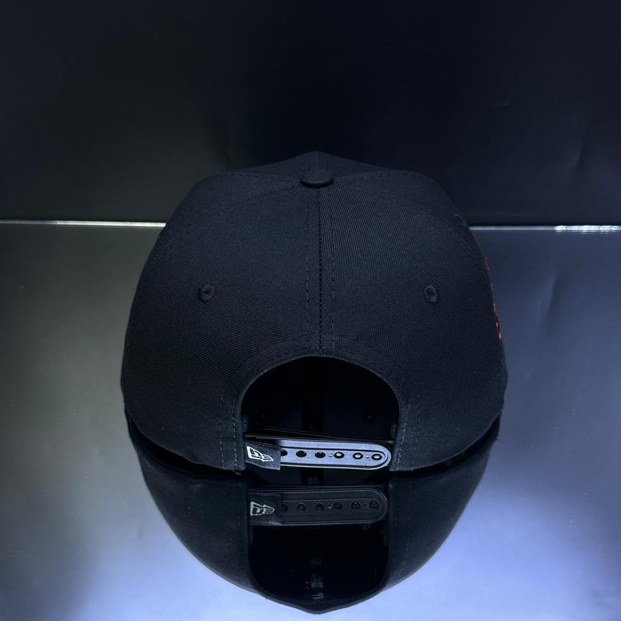 SUPREME NEGRO\ROJO
