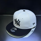 NY YANKEES FLOR CREMA\NEGRO