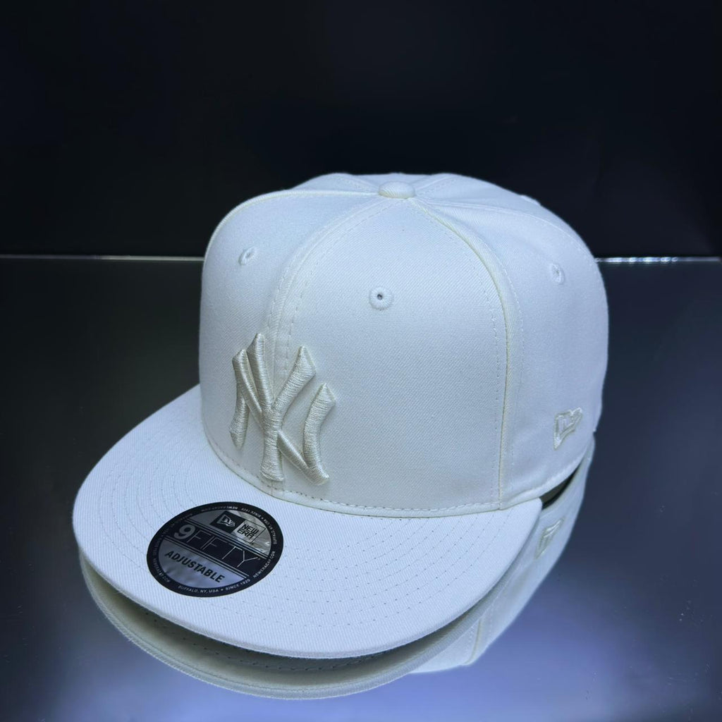 NY YANKEES HUESO