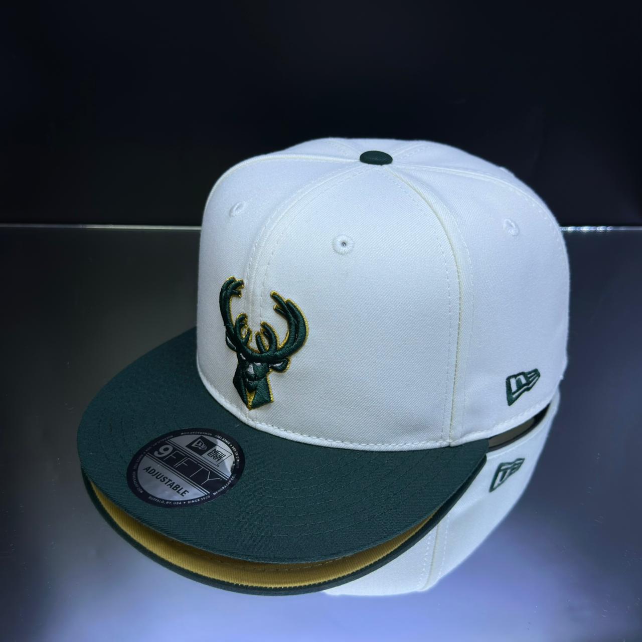 MILWAUKEE CREMA\VERDE