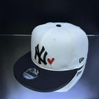 NY YANKEES CORAZON CREMA\NEGRO