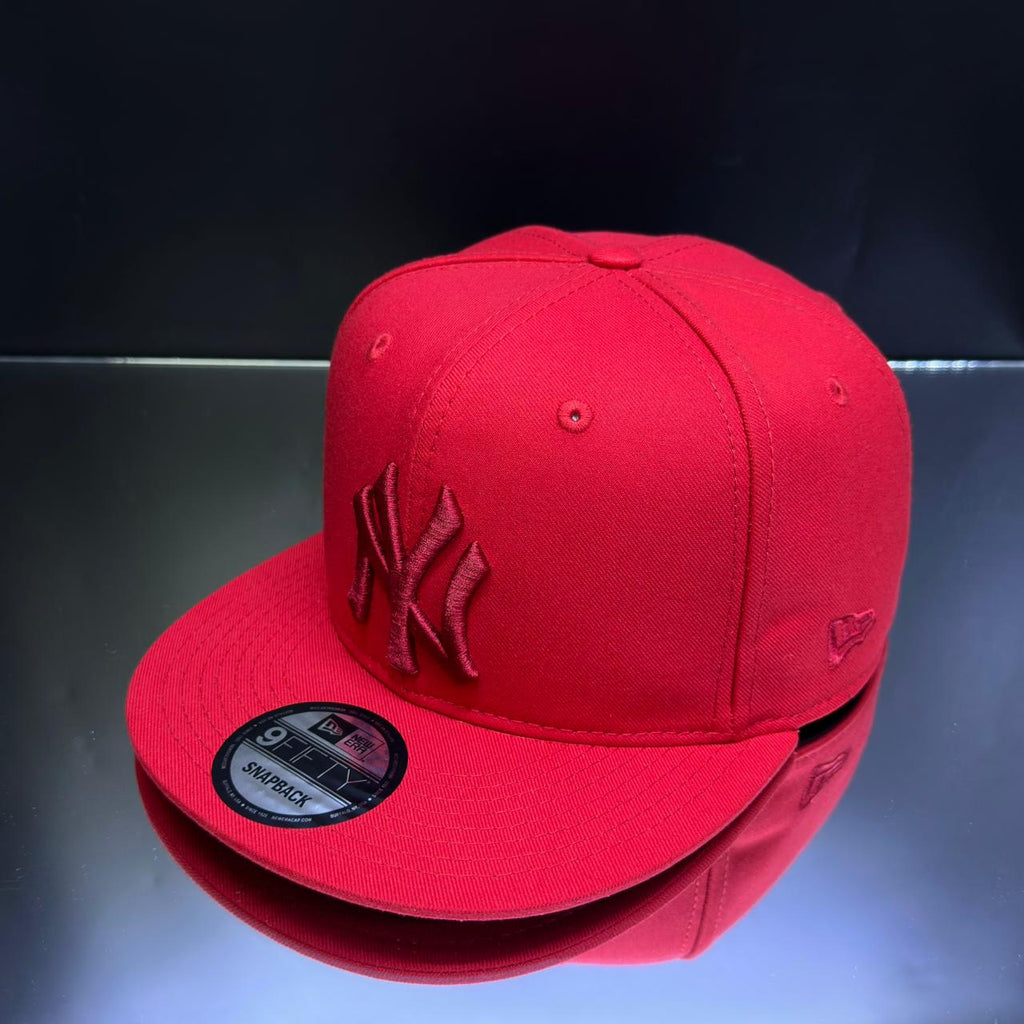 NY YANKEES ROJO\VINO