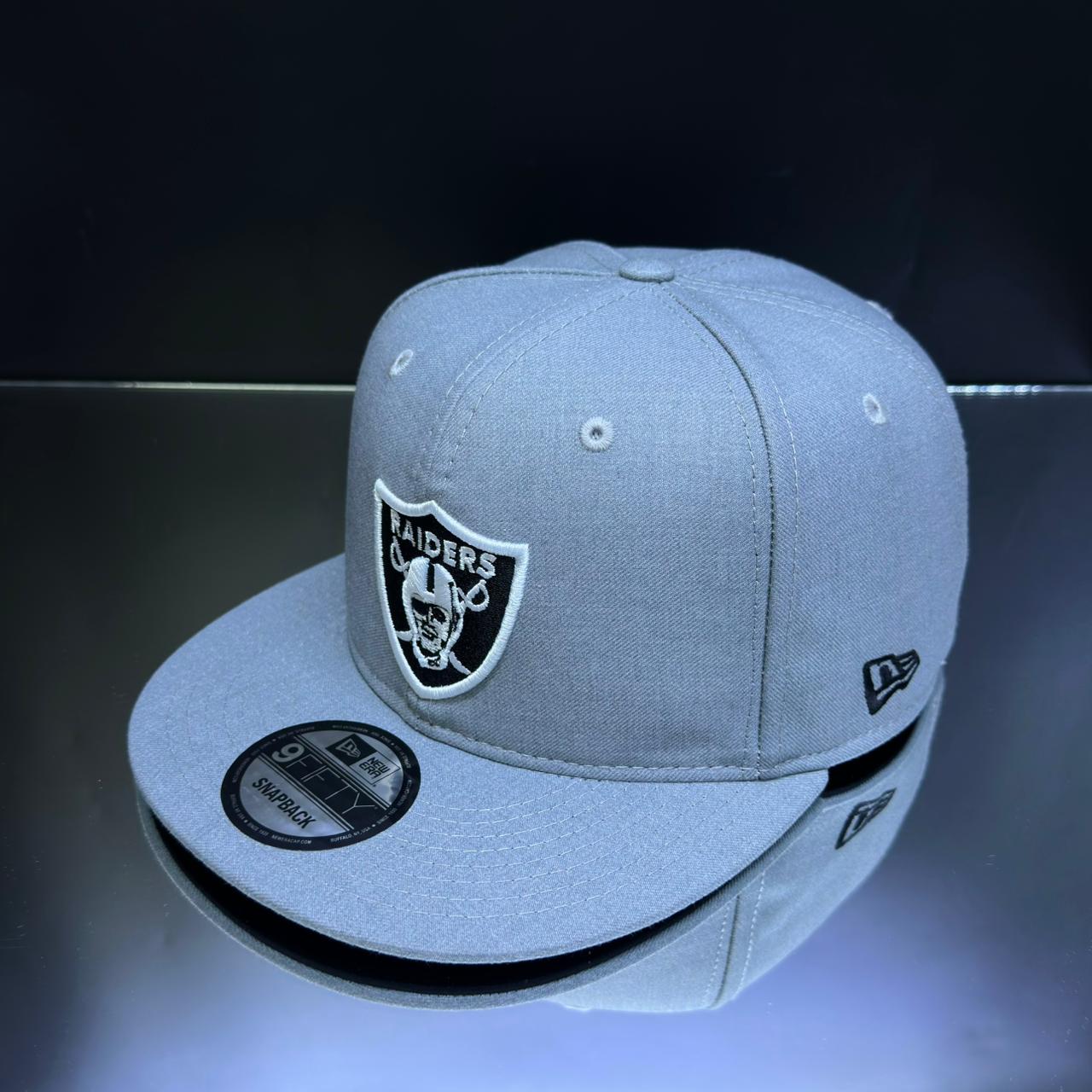 RAIDERS PLOMO