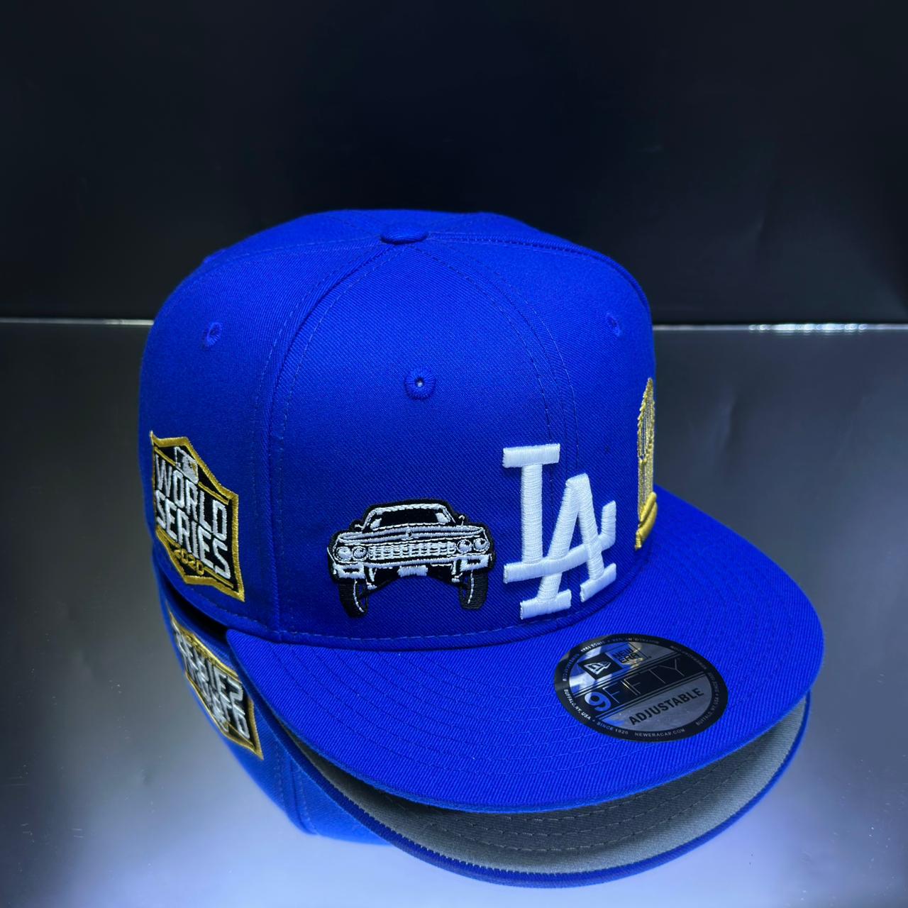 LOS ANGELES CARRO AZULINO