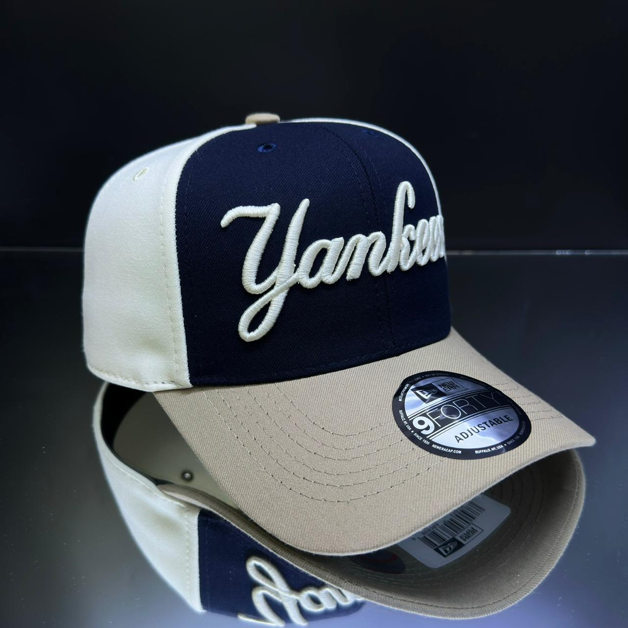 YANKEES CREMA\AZUL MARINO