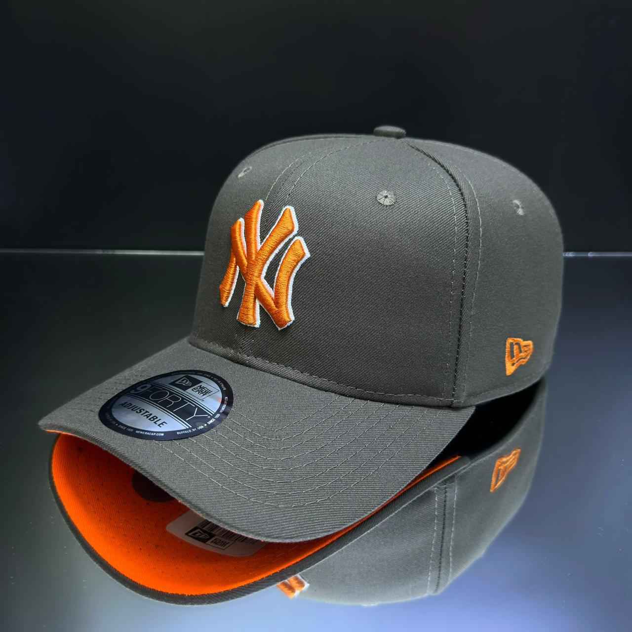 NY YANKEES MARRON CLARO\NARANJA\BLANCO