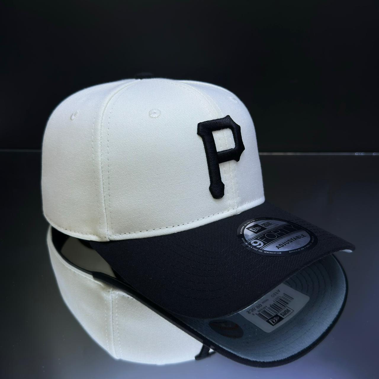 PIRATE CREMA\NEGRO