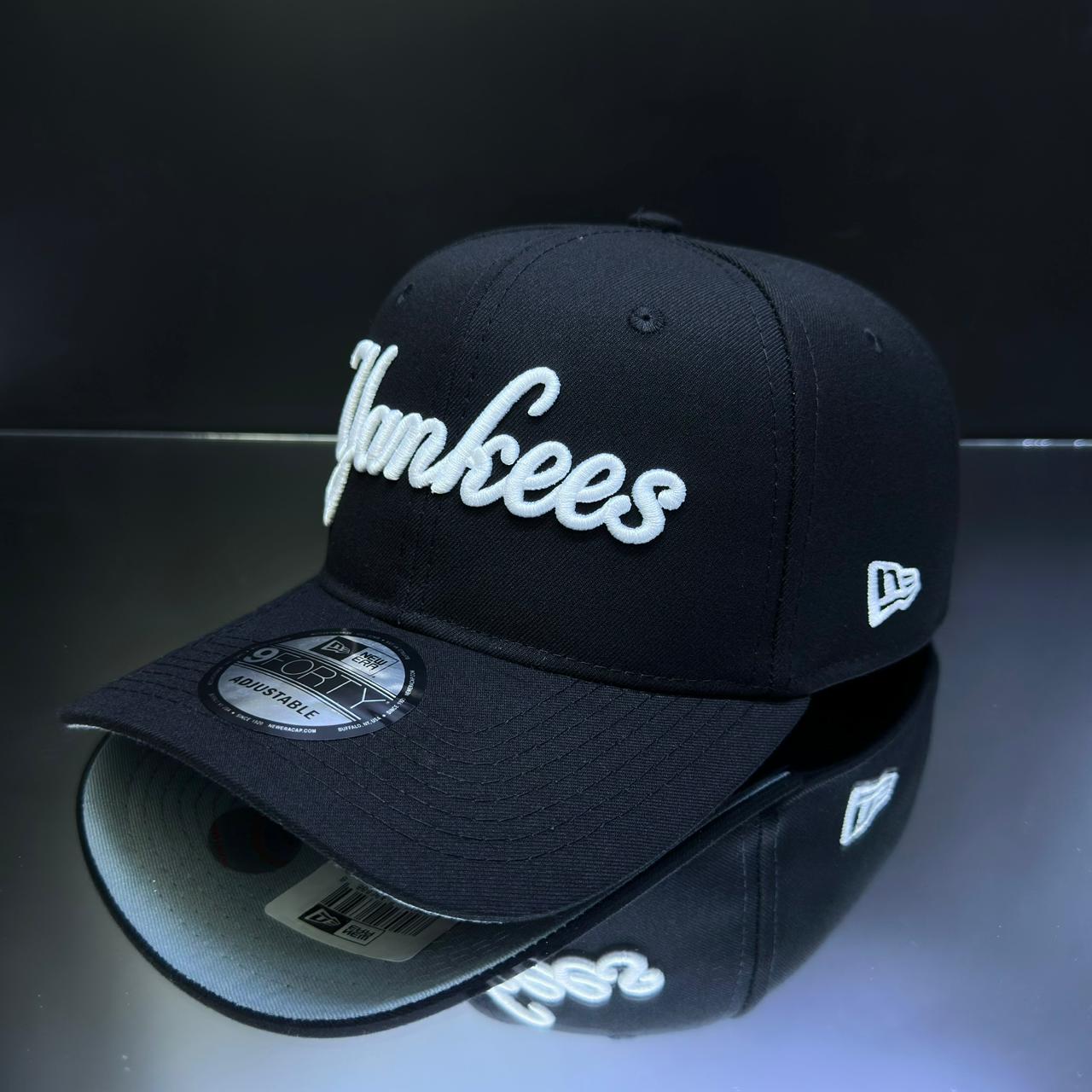 YANKEES LETRA NEGRO\BLANCO