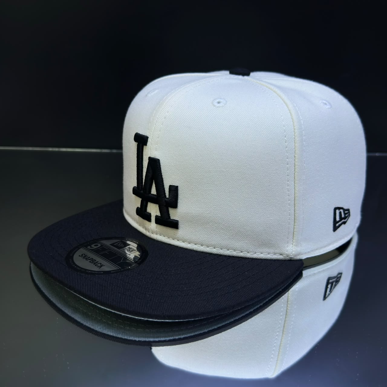 LOS ANGELES CREMA\NEGRO
