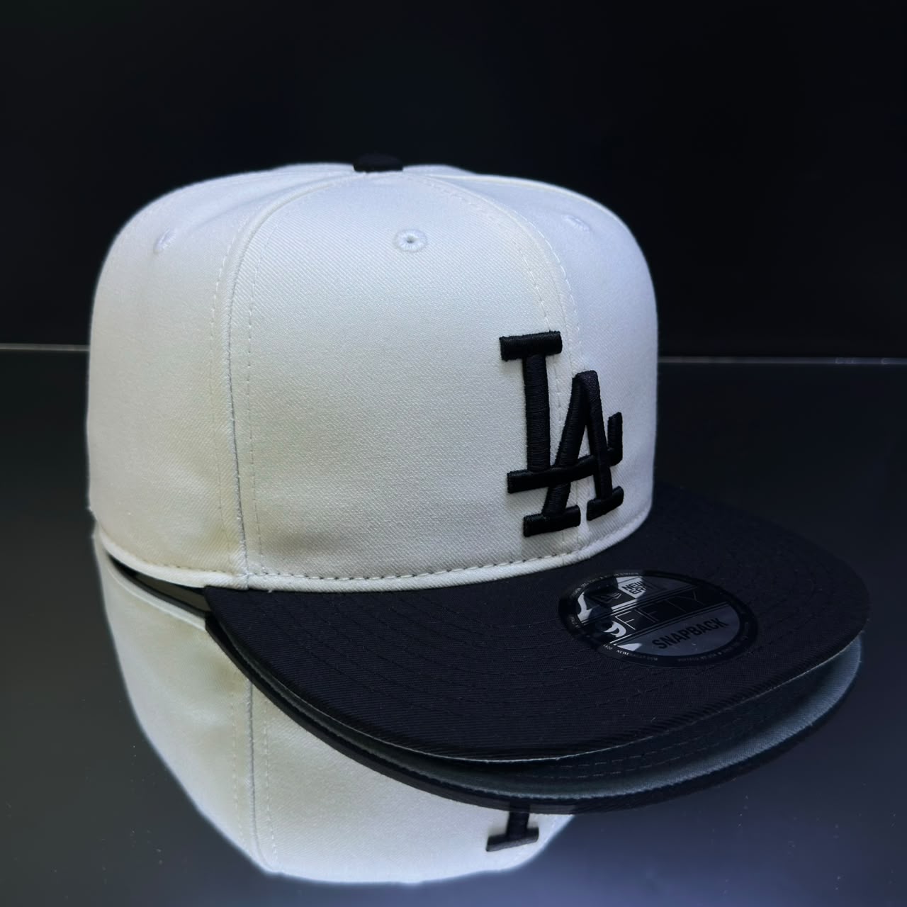 LOS ANGELES CREMA\NEGRO