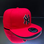 NY YANKEES ROJO\NEGROBORDE BLANCO