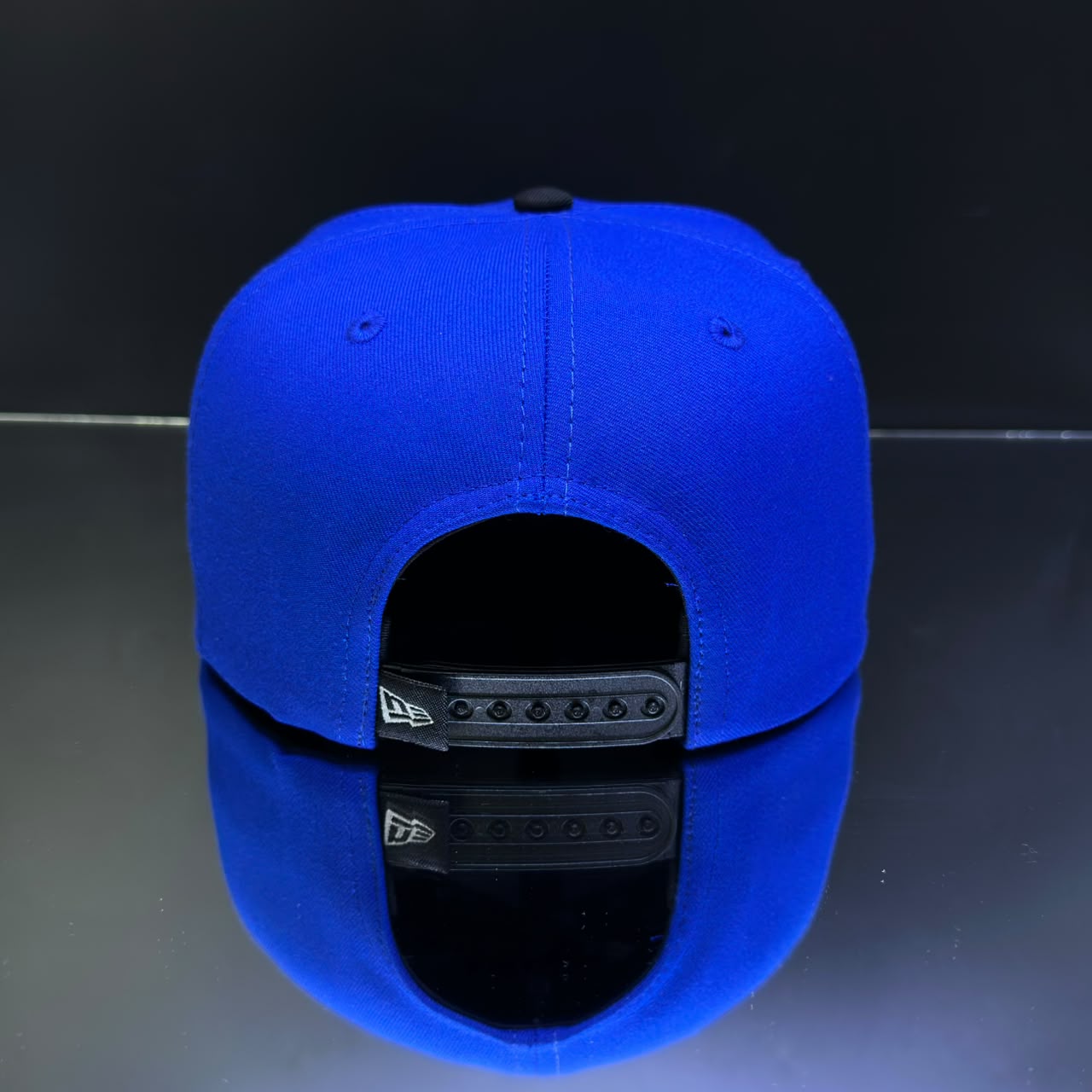 LOS ANGELES AZULINO\NEGRO\ ROJO BORDE BLANCO