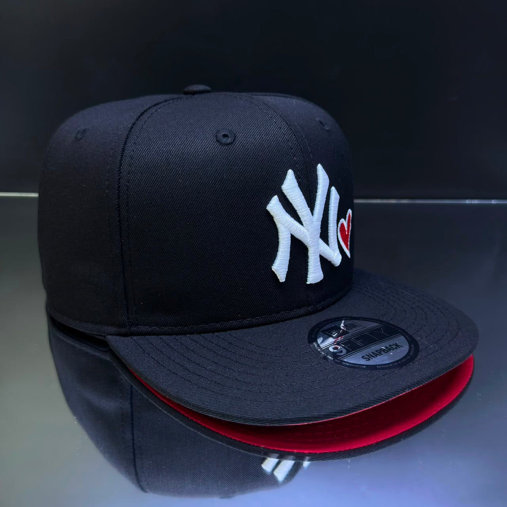 NY YANKEES CORAZON NEGRO\BLANCO