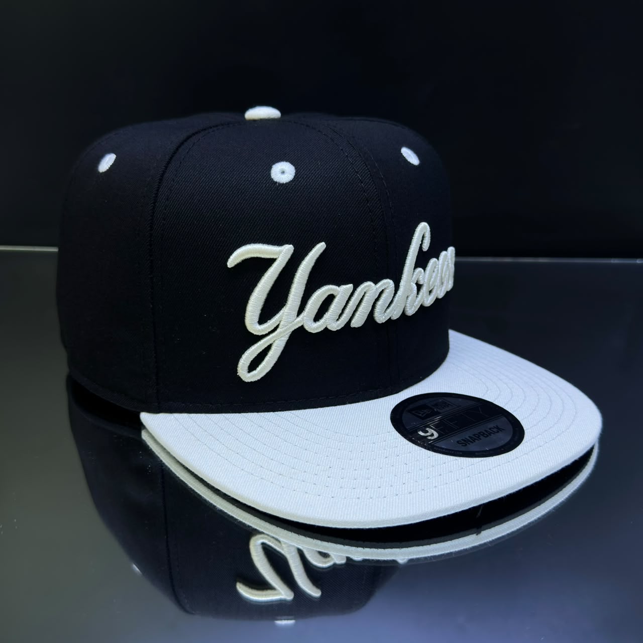 YANKEES NEGRO\HUESO