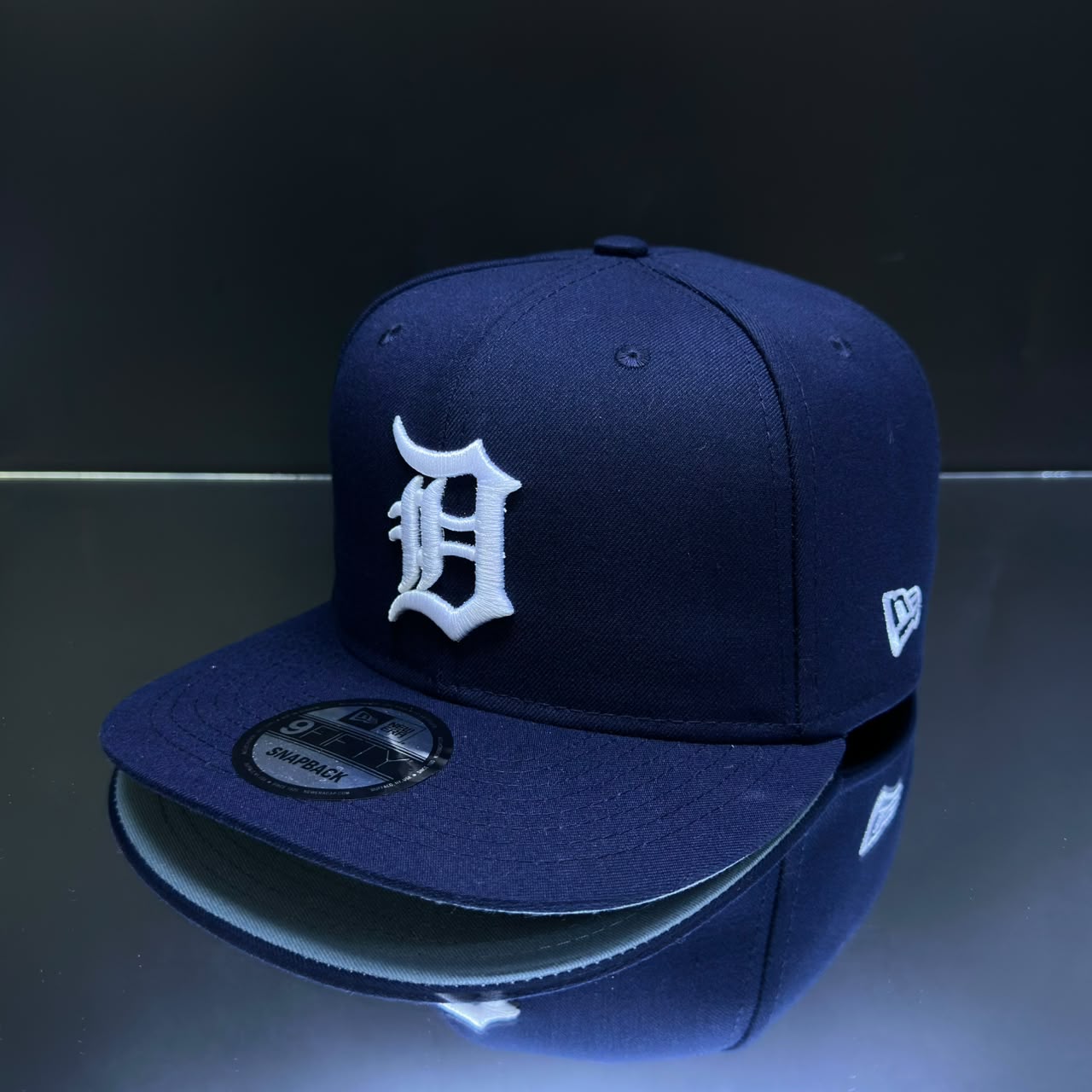 DETROIT AZUL MARINO