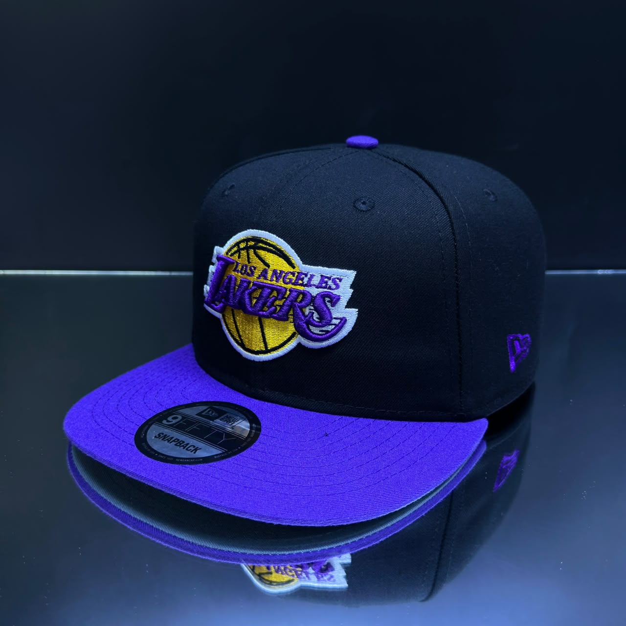 LAKERS / NEGRO Y MORADO