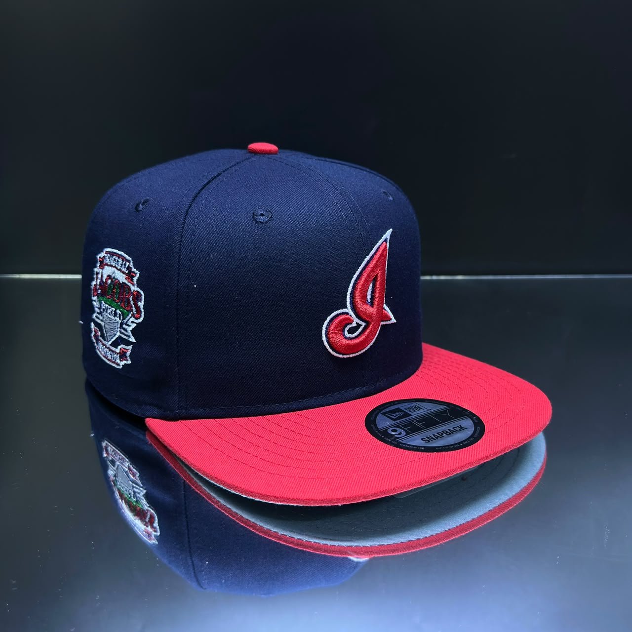 CLEVELAND INDIANS / AZUL MARINO Y ROJO