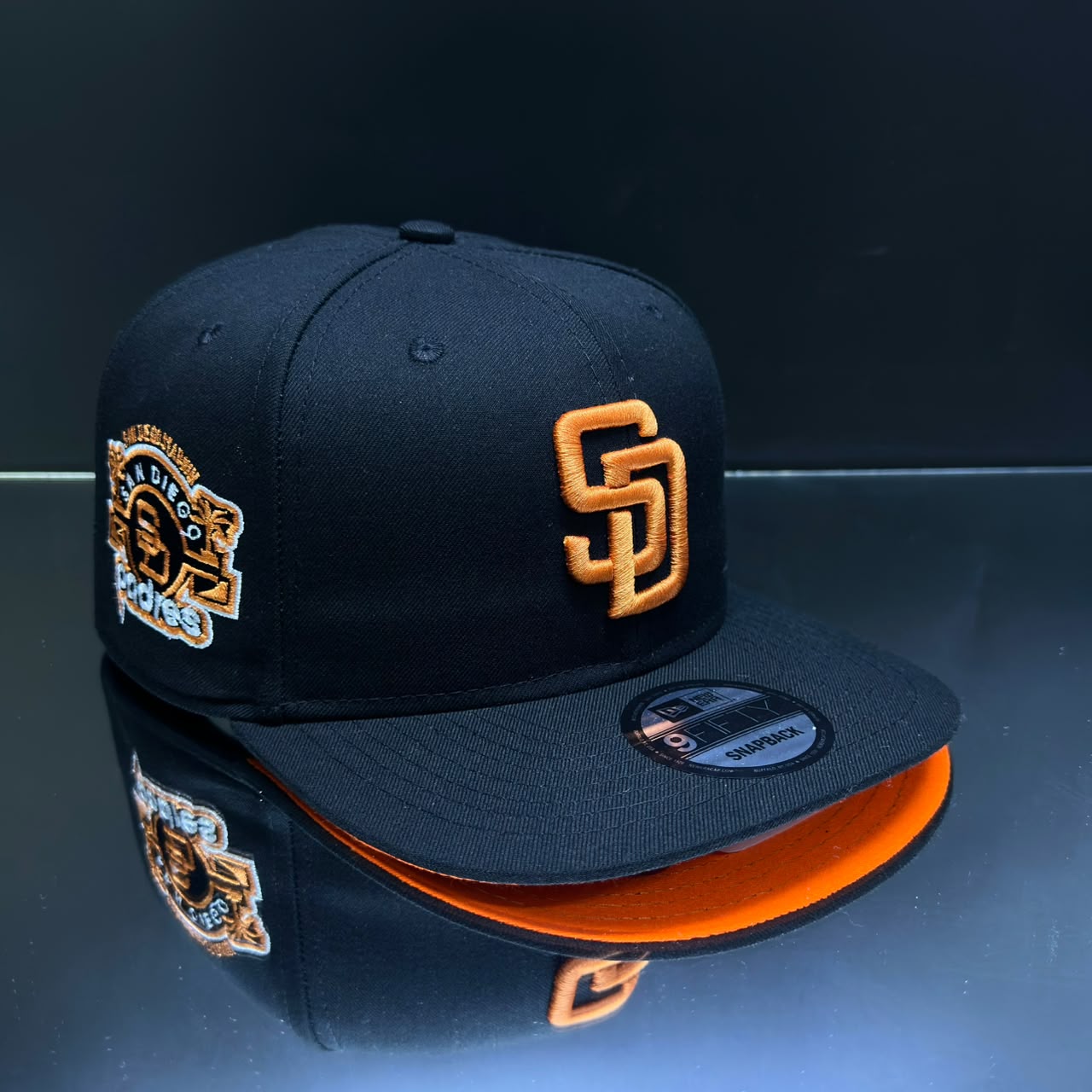 SAN DIEGO / NEGRO Y NARANJA